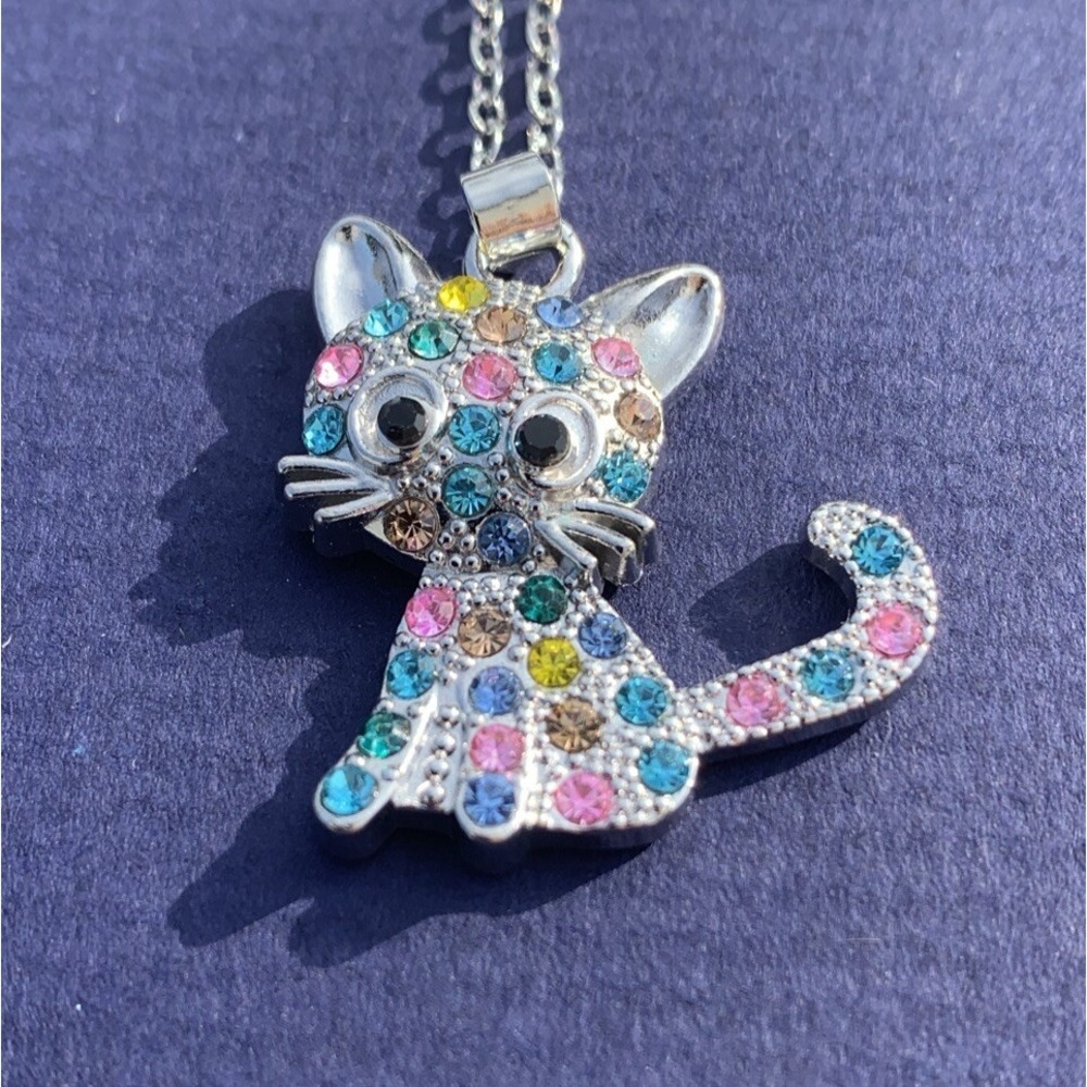 Cat Kitty Rhinestone Pendant Necklace Multicolor Crystal Silver Tone Chain
